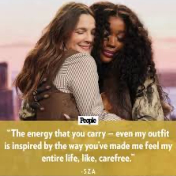 ✨WELCOME TO MY CLOSET! ☺️ MAKE ME OFFERS!✨ - Picture 2 of 8